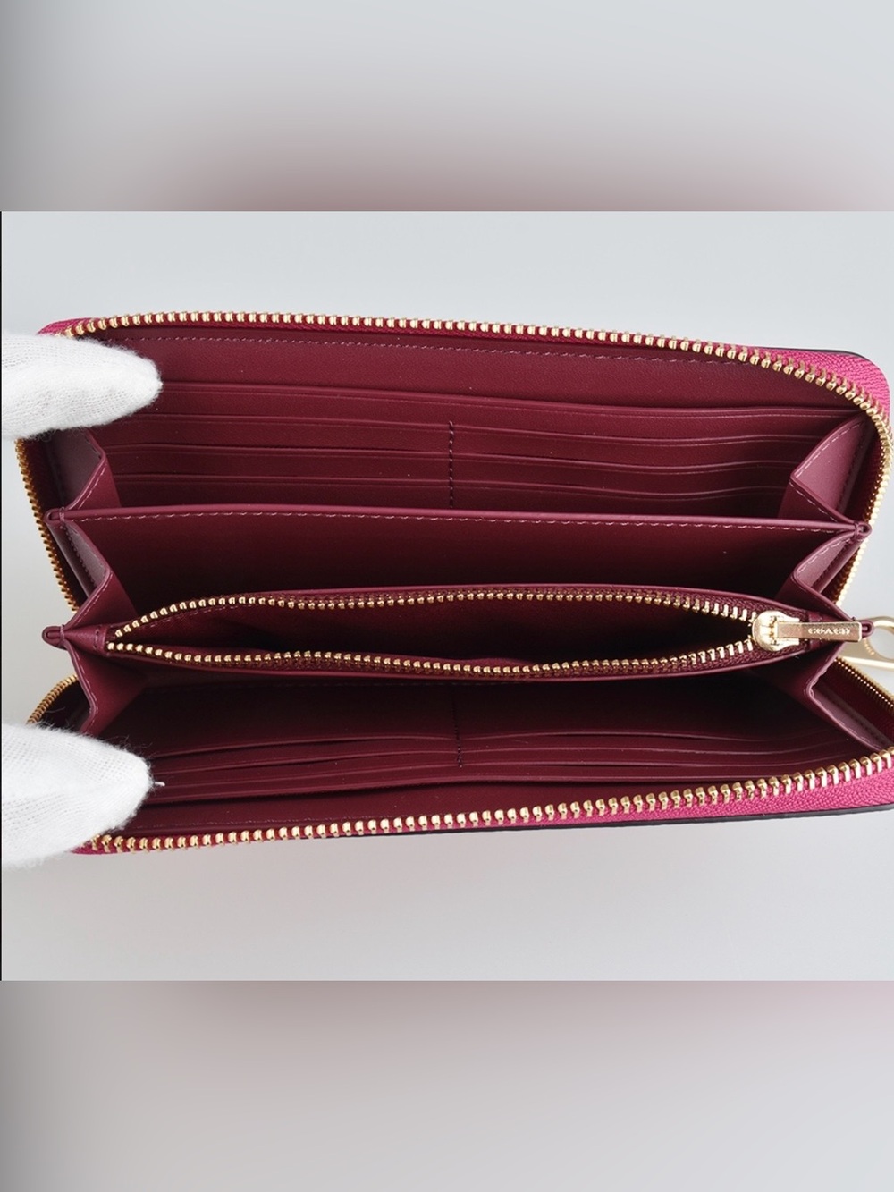 NWT Coach Accordion Zip Signature Debossed Patent Leather Wallet in Strawberry - Picture 8 of 10